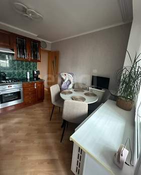 2-к квартира, вторичка, 52м2, 9/9 этаж