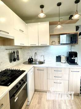 2-к квартира, вторичка, 52м2, 1/9 этаж