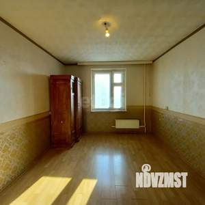 4-к квартира, вторичка, 106м2, 8/9 этаж