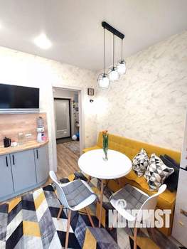 2-к квартира, вторичка, 42м2, 9/10 этаж