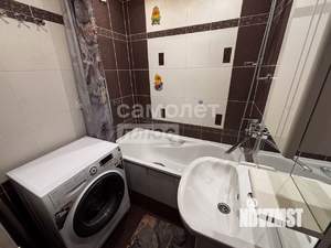4-к квартира, вторичка, 78м2, 3/9 этаж
