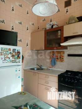 2-к квартира, вторичка, 42м2, 1/3 этаж