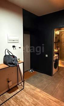 2-к квартира, вторичка, 57м2, 1/10 этаж