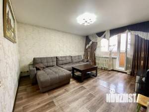 3-к квартира, вторичка, 63м2, 8/9 этаж
