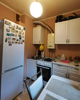 3-к квартира, вторичка, 57м2, 1/5 этаж