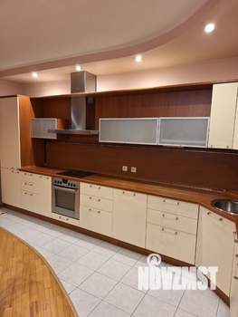 3-к квартира, вторичка, 103м2, 3/9 этаж