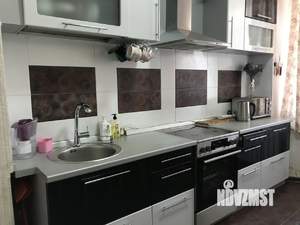 1-к квартира, вторичка, 60м2, 1/5 этаж