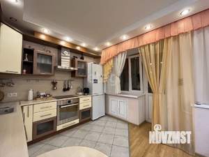 4-к квартира, вторичка, 114м2, 8/9 этаж