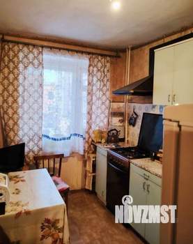 3-к квартира, вторичка, 61м2, 2/10 этаж