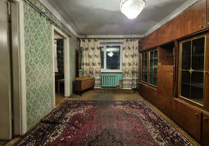 4-к квартира, вторичка, 61м2, 3/5 этаж