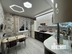 3-к квартира, вторичка, 68м2, 4/5 этаж