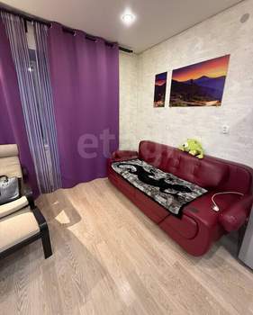 1-к квартира, вторичка, 38м2, 1/4 этаж