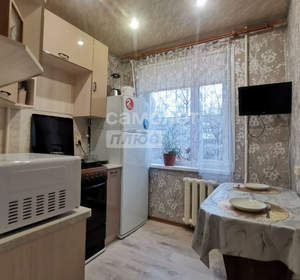 2-к квартира, вторичка, 42м2, 3/5 этаж