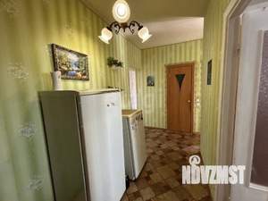 2-к квартира, вторичка, 60м2, 1/4 этаж