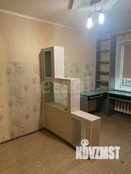 2-к квартира, вторичка, 52м2, 1/9 этаж