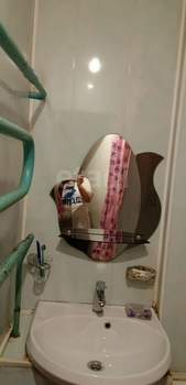 3-к квартира, вторичка, 61м2, 1/5 этаж