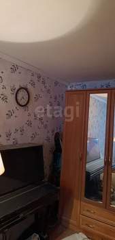 3-к квартира, вторичка, 61м2, 1/5 этаж