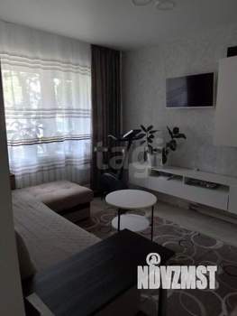 2-к квартира, вторичка, 42м2, 1/4 этаж