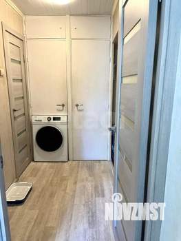 2-к квартира, вторичка, 52м2, 1/9 этаж
