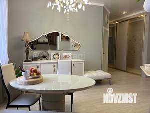 2-к квартира, вторичка, 72м2, 1/14 этаж