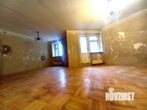 4-к квартира, вторичка, 105м2, 3/6 этаж