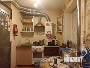 2-к квартира, вторичка, 42м2, 1/5 этаж