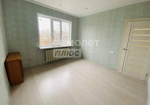 3-к квартира, вторичка, 58м2, 2/2 этаж