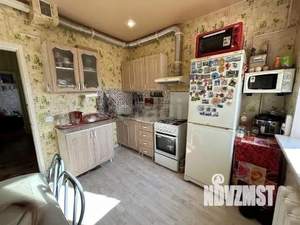 2-к квартира, вторичка, 60м2, 1/4 этаж