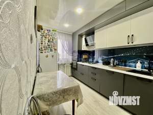 3-к квартира, вторичка, 63м2, 8/9 этаж