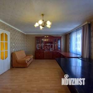 4-к квартира, вторичка, 106м2, 8/9 этаж