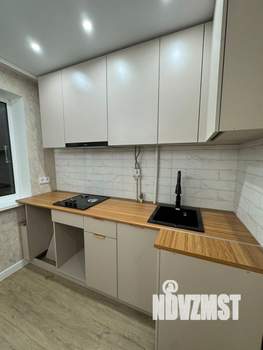 3-к квартира, вторичка, 61м2, 1/5 этаж