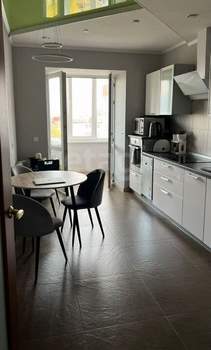 4-к квартира, вторичка, 99м2, 8/14 этаж