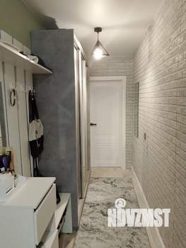 2-к квартира, вторичка, 42м2, 1/4 этаж