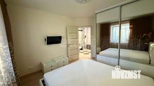 2-к квартира, вторичка, 52м2, 1/9 этаж