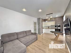 4-к квартира, вторичка, 68м2, 8/14 этаж