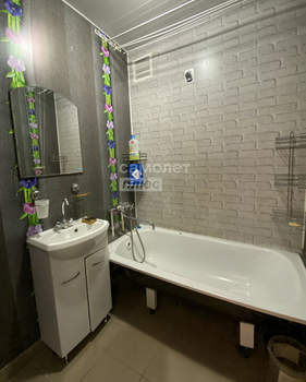 2-к квартира, вторичка, 44м2, 1/3 этаж
