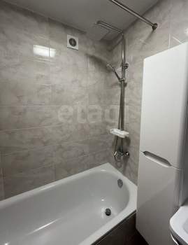 3-к квартира, вторичка, 71м2, 12/9 этаж