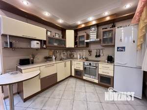 4-к квартира, вторичка, 114м2, 8/9 этаж