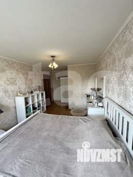 4-к квартира, вторичка, 106м2, 6/9 этаж