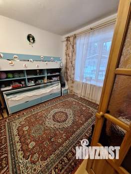 3-к квартира, вторичка, 68м2, 1/1 этаж