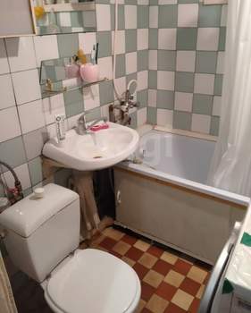 3-к квартира, вторичка, 57м2, 2/5 этаж