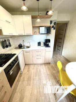 2-к квартира, вторичка, 52м2, 1/9 этаж
