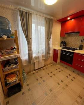 3-к квартира, вторичка, 61м2, 5/5 этаж