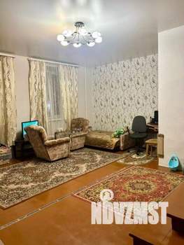 4-к квартира, вторичка, 97м2, 1/9 этаж