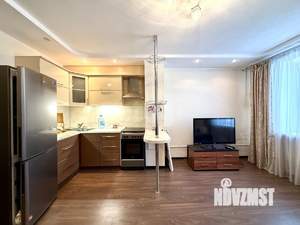 2-к квартира, вторичка, 52м2, 1/10 этаж