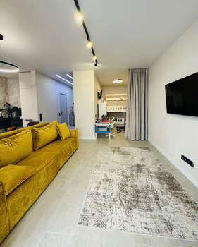 2-к квартира, вторичка, 39м2, 1/3 этаж