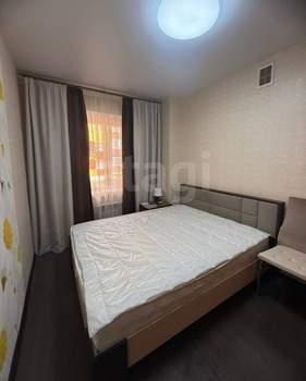 1-к квартира, вторичка, 38м2, 1/4 этаж