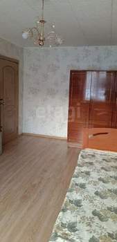3-к квартира, вторичка, 61м2, 1/5 этаж