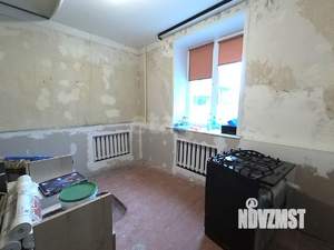 3-к квартира, вторичка, 60м2, 1/4 этаж