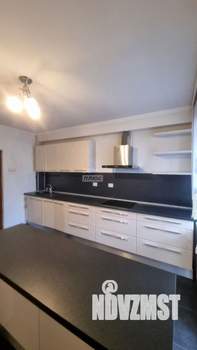 3-к квартира, вторичка, 91м2, 6/6 этаж